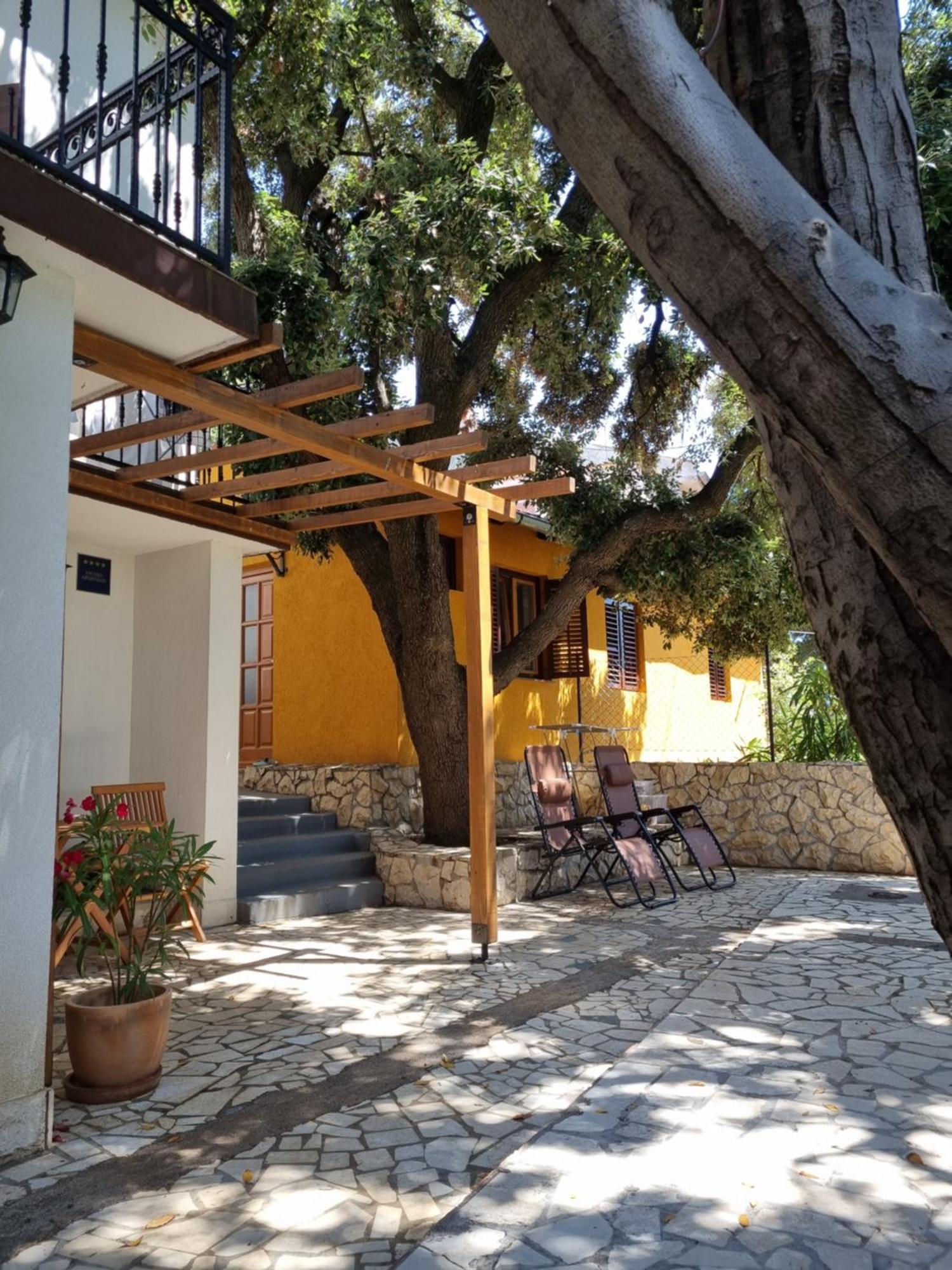 Apartments Jungic, Rab Banjol Exterior foto